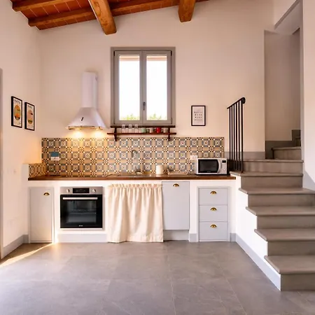 Podere Di Montecchio 아파트 피렌체