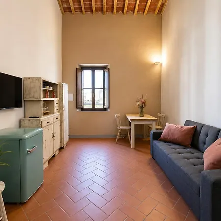 Podere Di Montecchio Апартаменты *